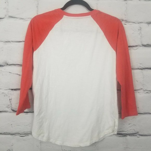 Old Navy White Red Sleeve Boyfriend Baseball Tee - Picture 4 of 6